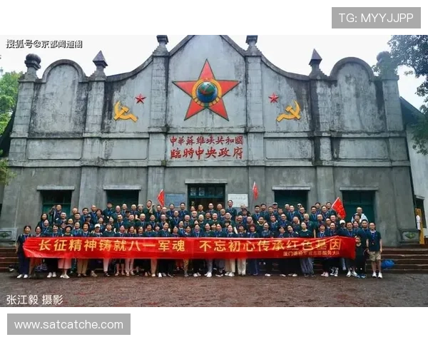 《铁血军魂》:热血与信仰的史诗,铸就军魂不朽传奇